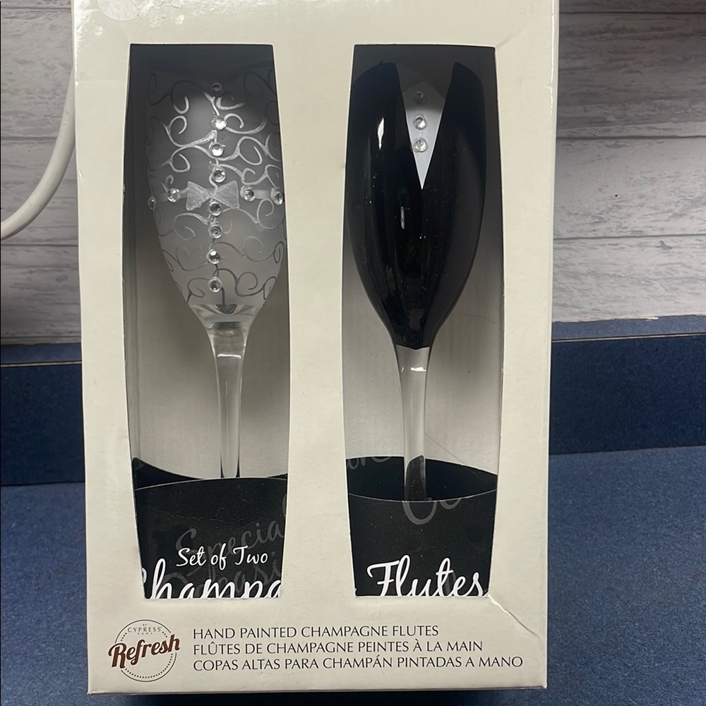 Refresh Hand Painted Champagne Flutes - Black and Silver